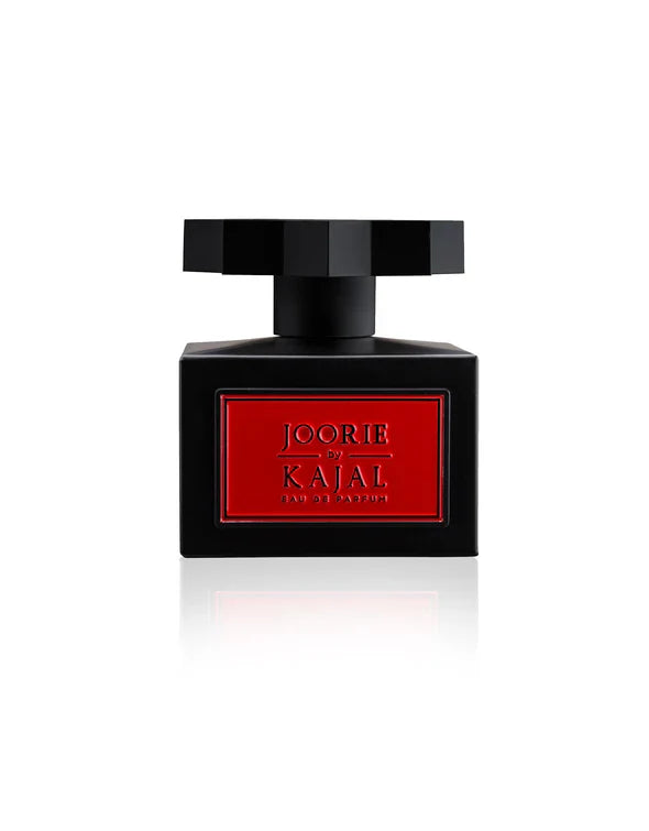 Joorie by Kajal - L'Abbraccio di una Rosa, una Storia d'Amore Eterna