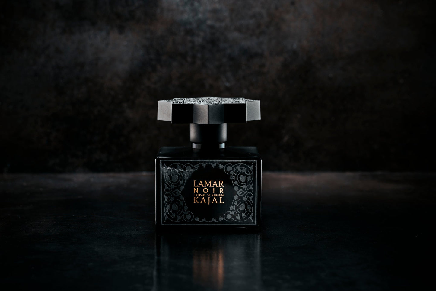 Lamar Noir by Kajal – L’Ombra Dorata della Trasformazione