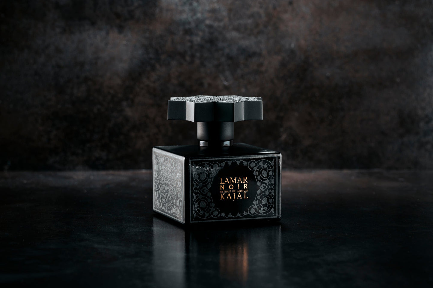 Lamar Noir by Kajal – L’Ombra Dorata della Trasformazione